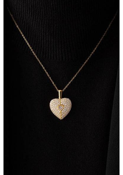 💖 Elegant Gold Heart Pendant Necklace – Crystal Heart Charm with Chain for Women 💎✨